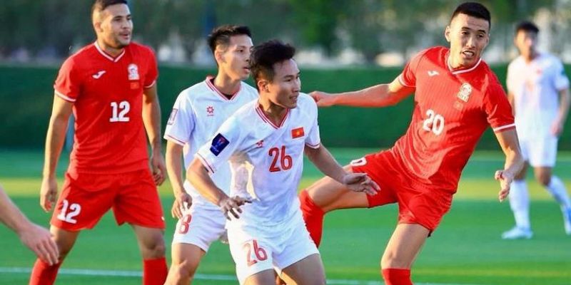 Tuyển Việt Nam để thua 1-2 trước Kyrgyzstan.
